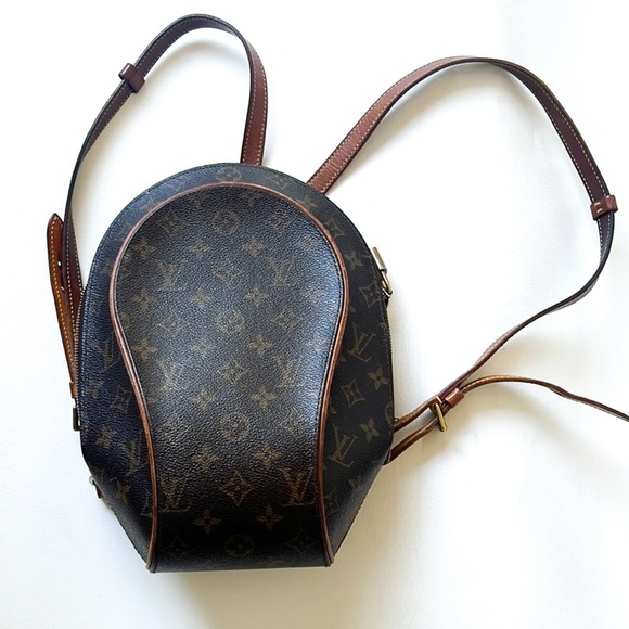 LOUIS VUITTON Monogram Ellipse Backpack - Picture 2 of 10